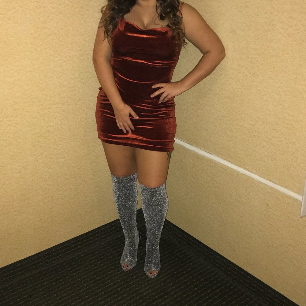 Sparkly Knee high boots! Only worn in these photos! Stretchy & comfy! Size 9